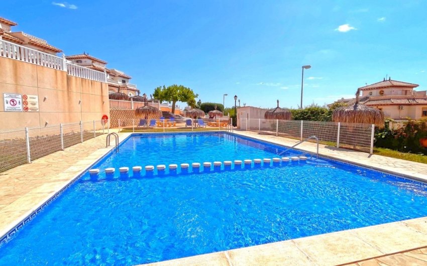 Herverkoop - Apartment -
Orihuela Costa - Costa Blanca