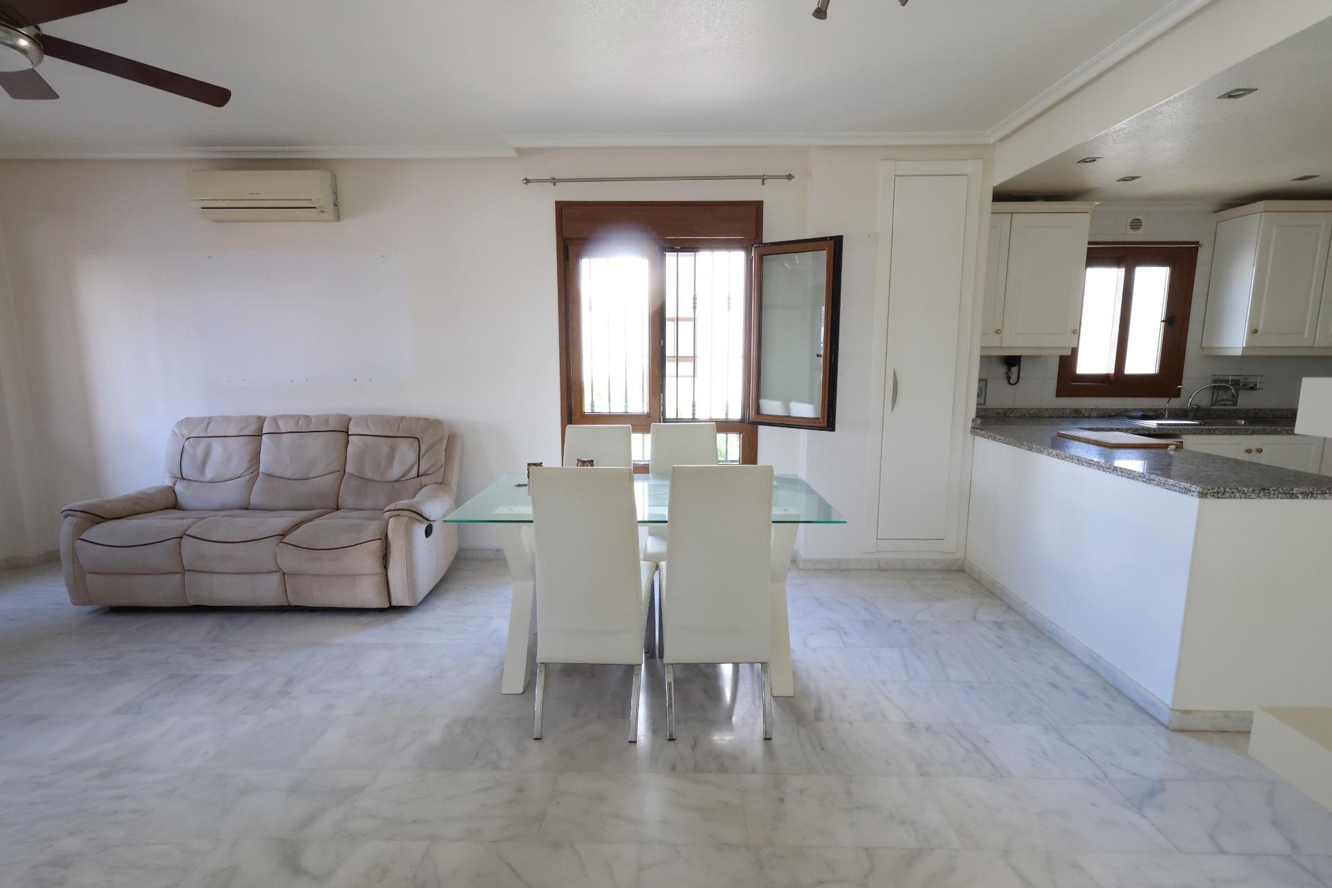 Herverkoop - Apartment -
Orihuela Costa - Costa Blanca