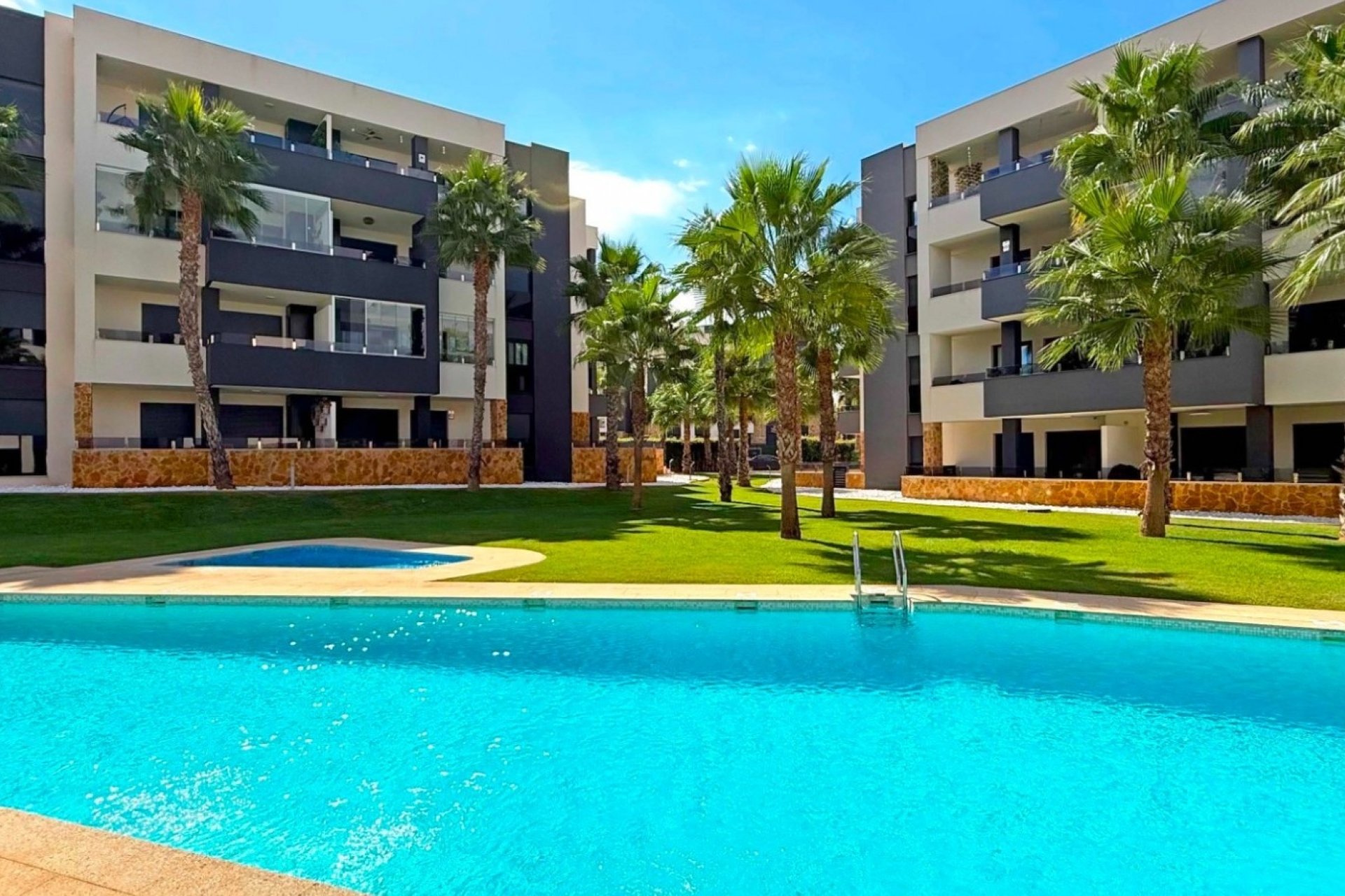 Herverkoop - Apartment -
Orihuela Costa - Costa Blanca