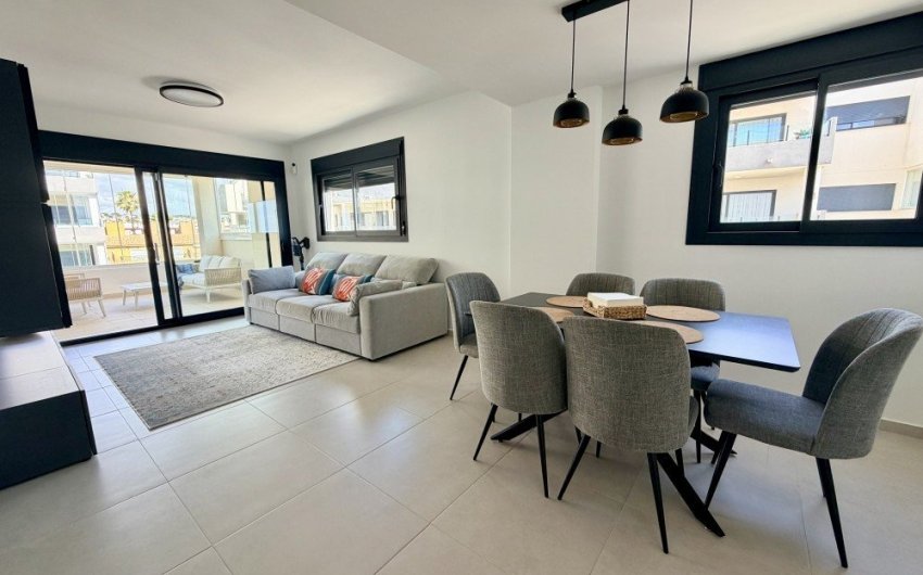 Herverkoop - Apartment -
Orihuela Costa - Costa Blanca