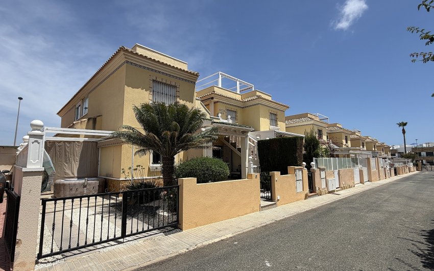 Herverkoop - Apartment -
Orihuela Costa - Costa Blanca