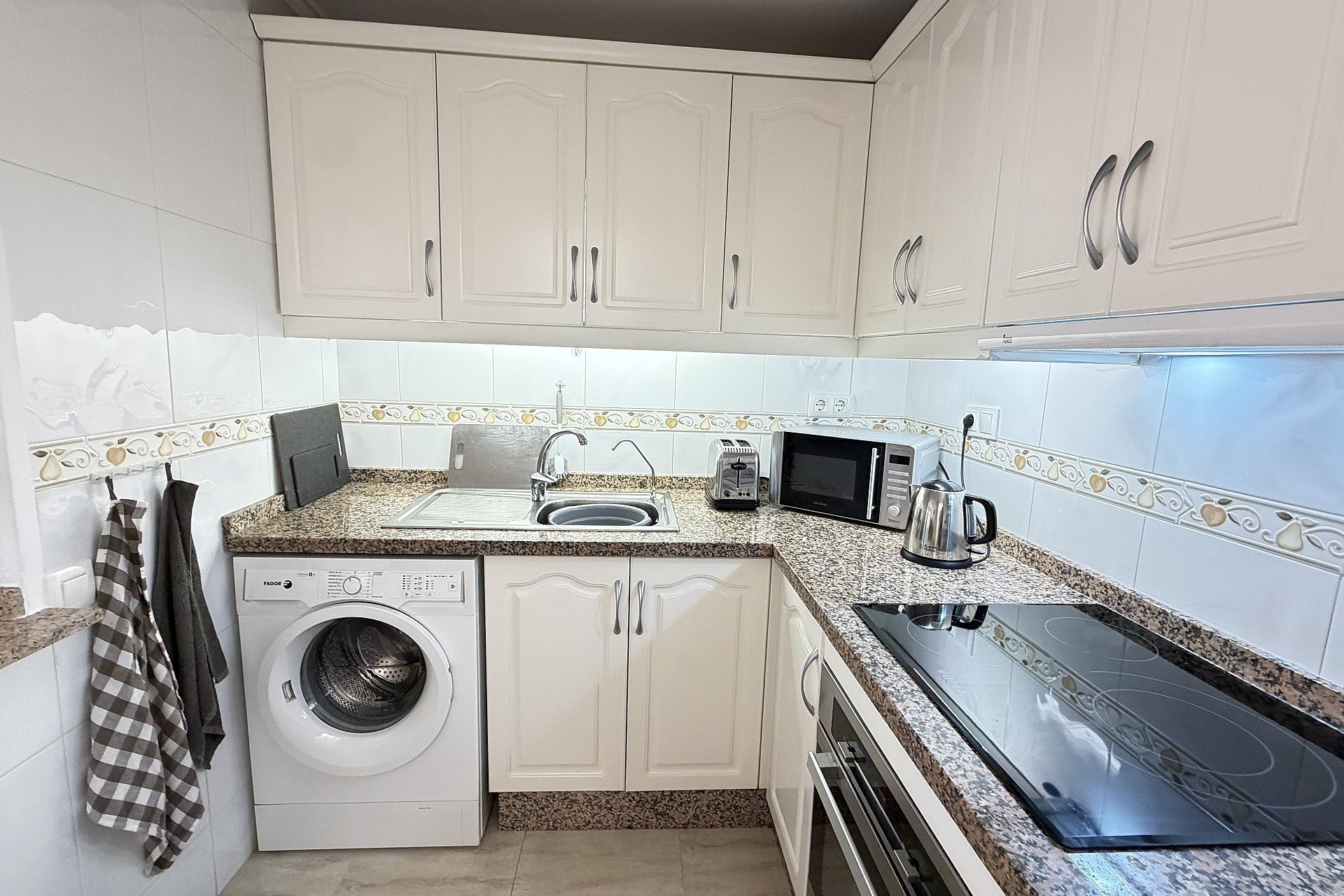 Herverkoop - Apartment -
Orihuela Costa - Costa Blanca