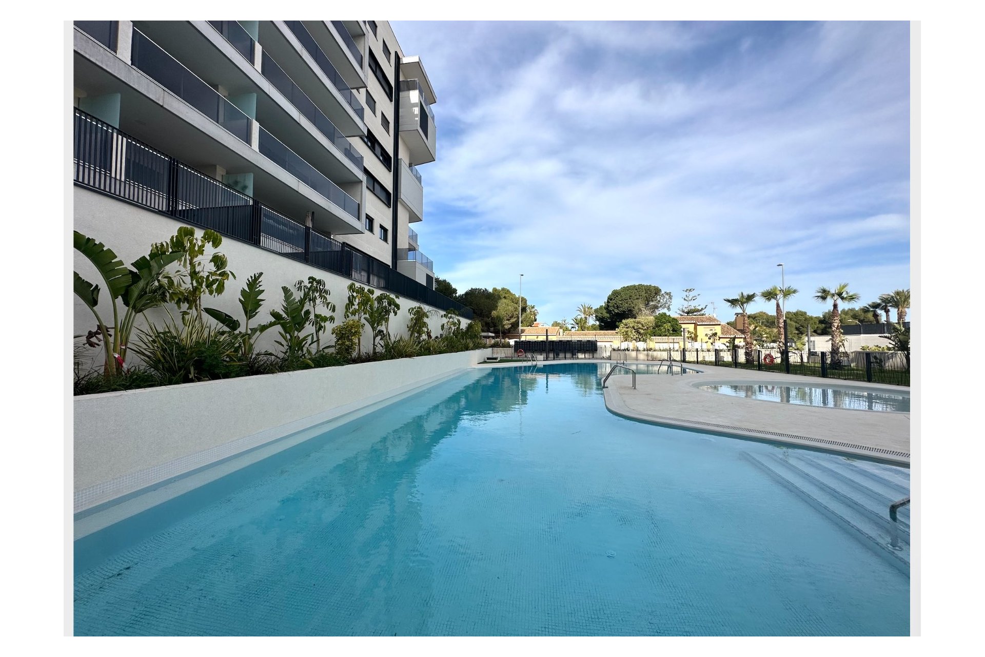 Herverkoop - Apartment -
Orihuela Costa - Dehesa de campoamor