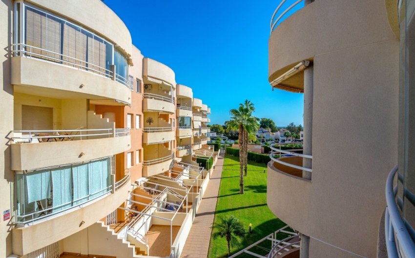 Herverkoop - Apartment -
Orihuela Costa - Dehesa de campoamor