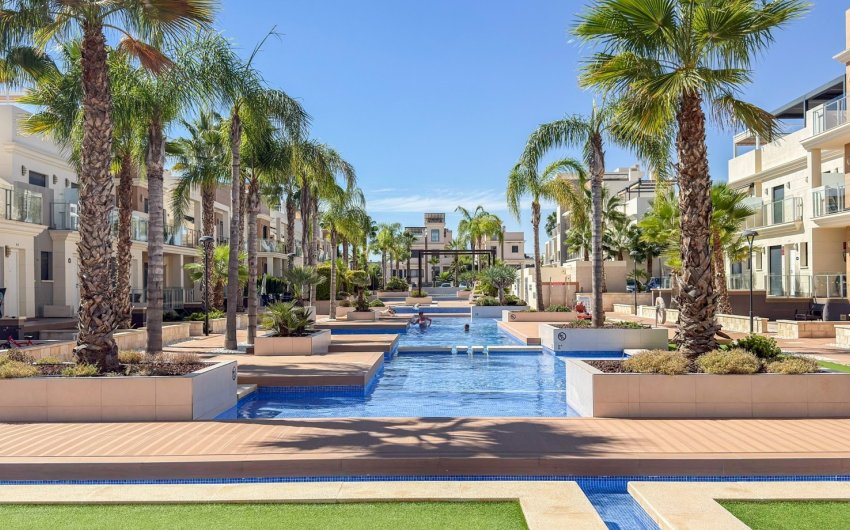 Herverkoop - Apartment -
Orihuela Costa - La Zenia