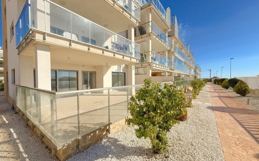 Herverkoop - Apartment -
Orihuela Costa - La Zenia