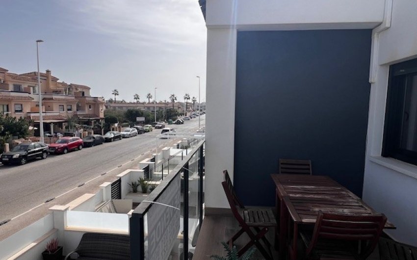 Herverkoop - Apartment -
Orihuela Costa - La Zenia