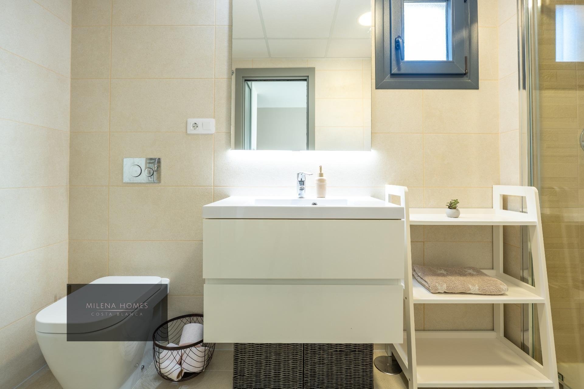 Herverkoop - Apartment -
Orihuela Costa - La Zenia