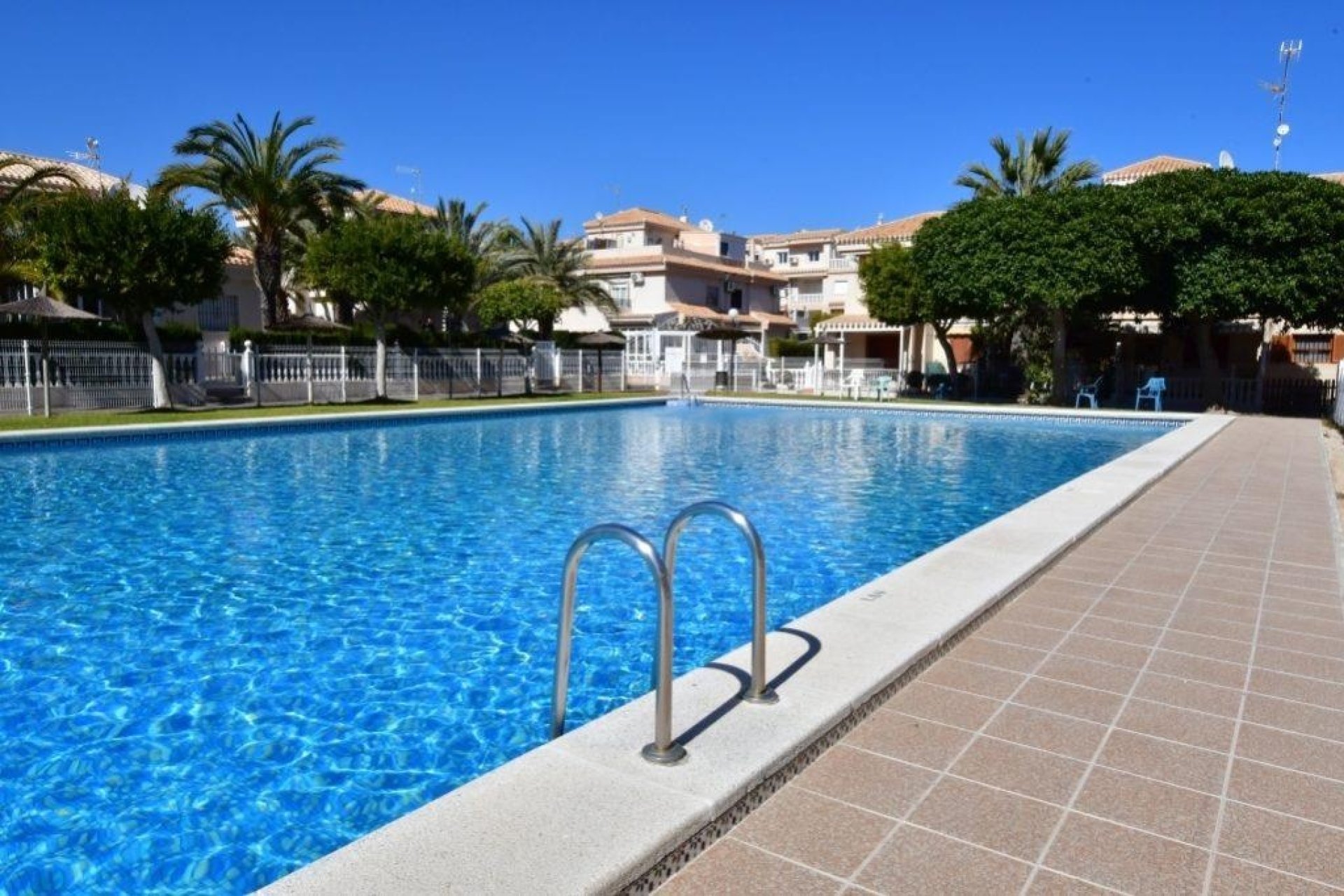 Herverkoop - Apartment -
Orihuela Costa - La Zenia