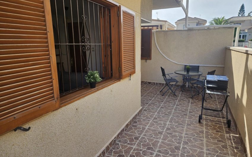 Herverkoop - Apartment -
Orihuela Costa - La Zenia