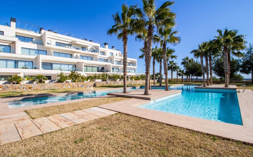 Herverkoop - Apartment -
Orihuela Costa - Las Colinas golf