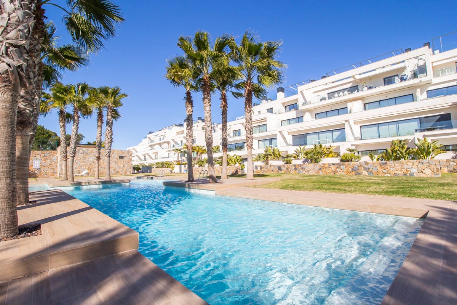 Herverkoop - Apartment -
Orihuela Costa - Las Colinas golf