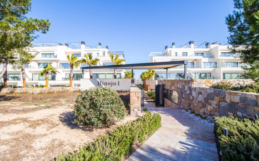 Herverkoop - Apartment -
Orihuela Costa - Las Colinas golf