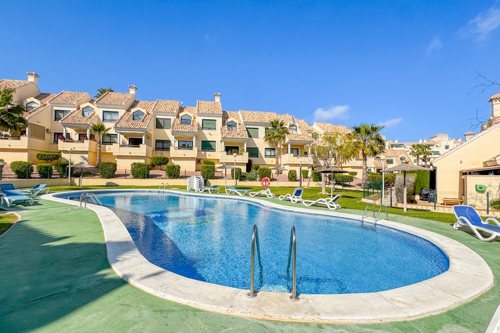 Herverkoop - Apartment -
Orihuela Costa - Lomas de Campoamor
