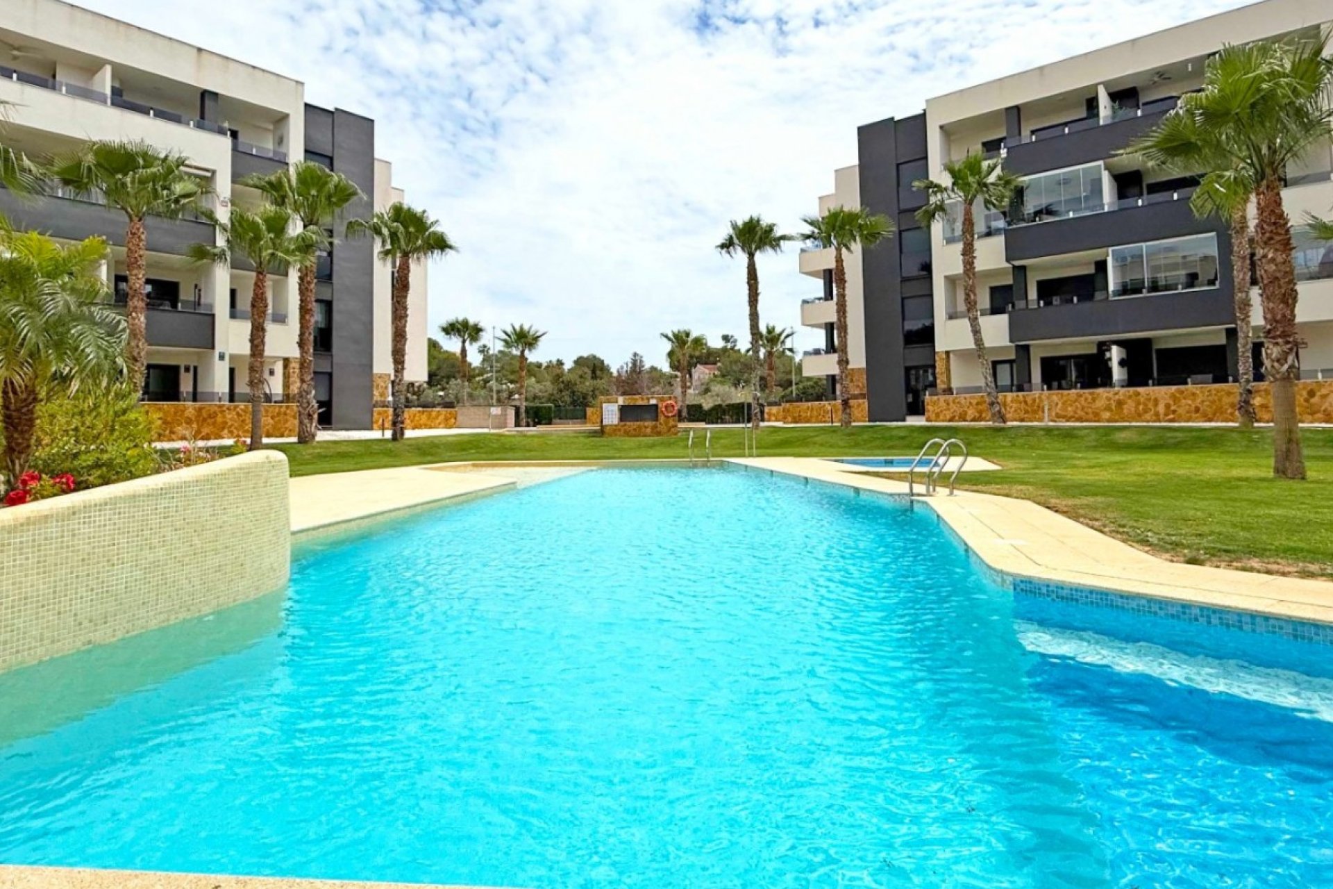 Herverkoop - Apartment -
Orihuela Costa - Los Altos