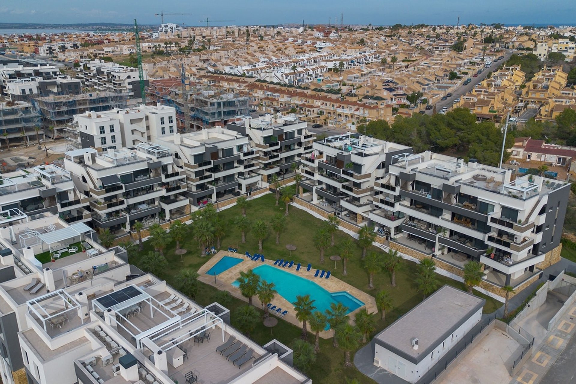 Herverkoop - Apartment -
Orihuela Costa - Orihuela