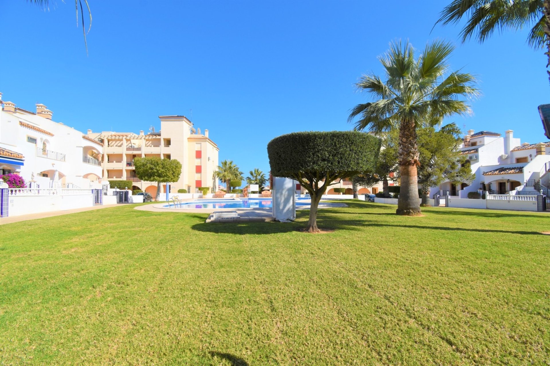 Herverkoop - Apartment -
Orihuela Costa - Playa Flamenca