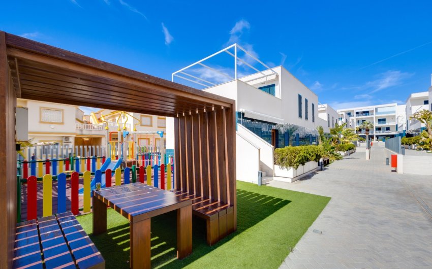 Herverkoop - Apartment -
Orihuela Costa - Playa Flamenca