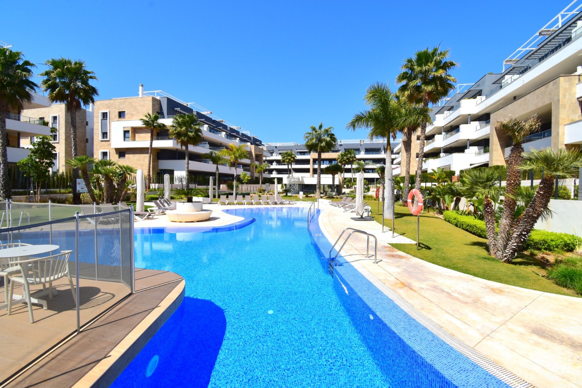 Herverkoop - Apartment -
Orihuela Costa - Playa Flamenca