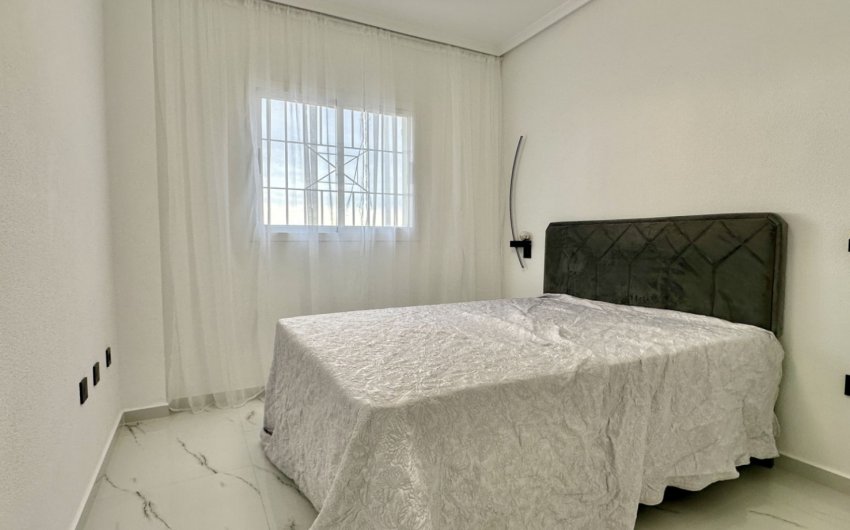 Herverkoop - Apartment -
Orihuela Costa - Playa Flamenca