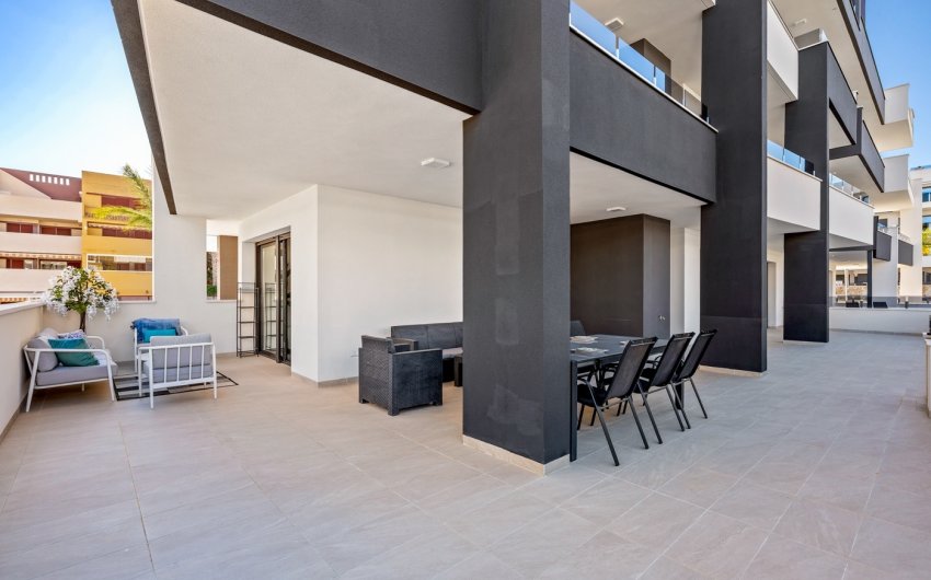 Herverkoop - Apartment -
Orihuela Costa - Playa Flamenca