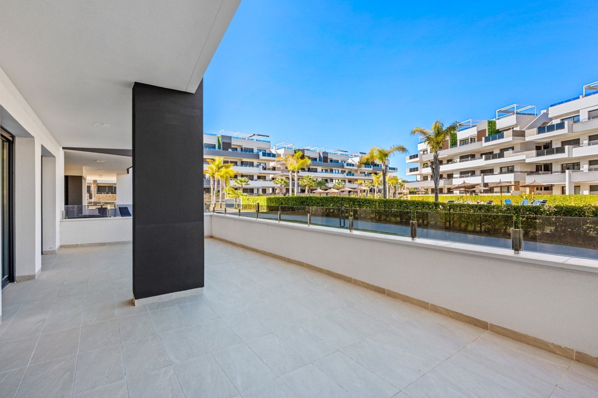 Herverkoop - Apartment -
Orihuela Costa - Playa Flamenca