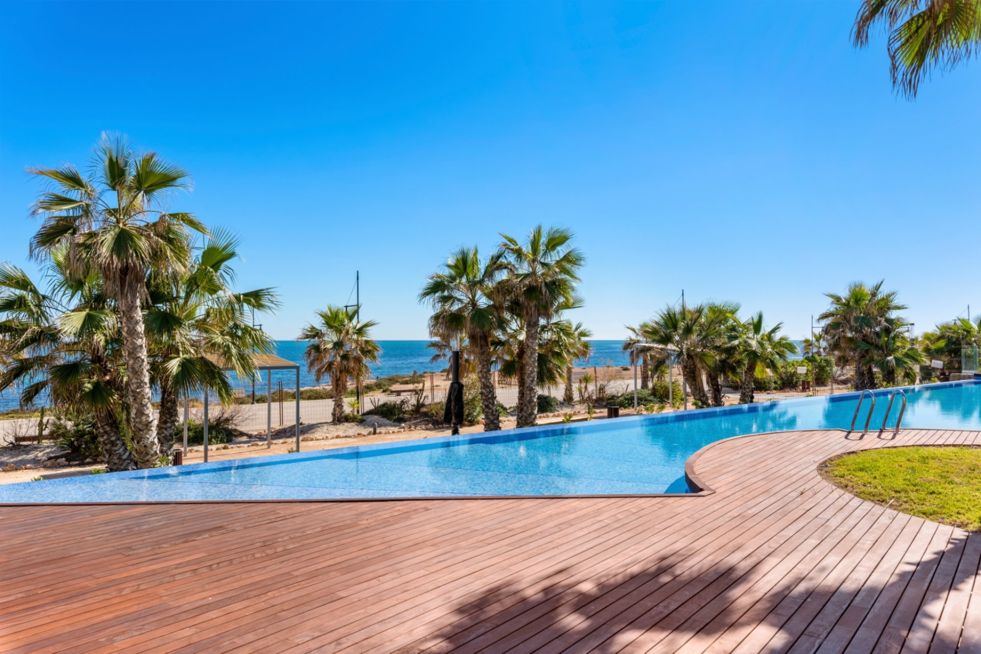 Herverkoop - Apartment -
Orihuela Costa - Punta Prima