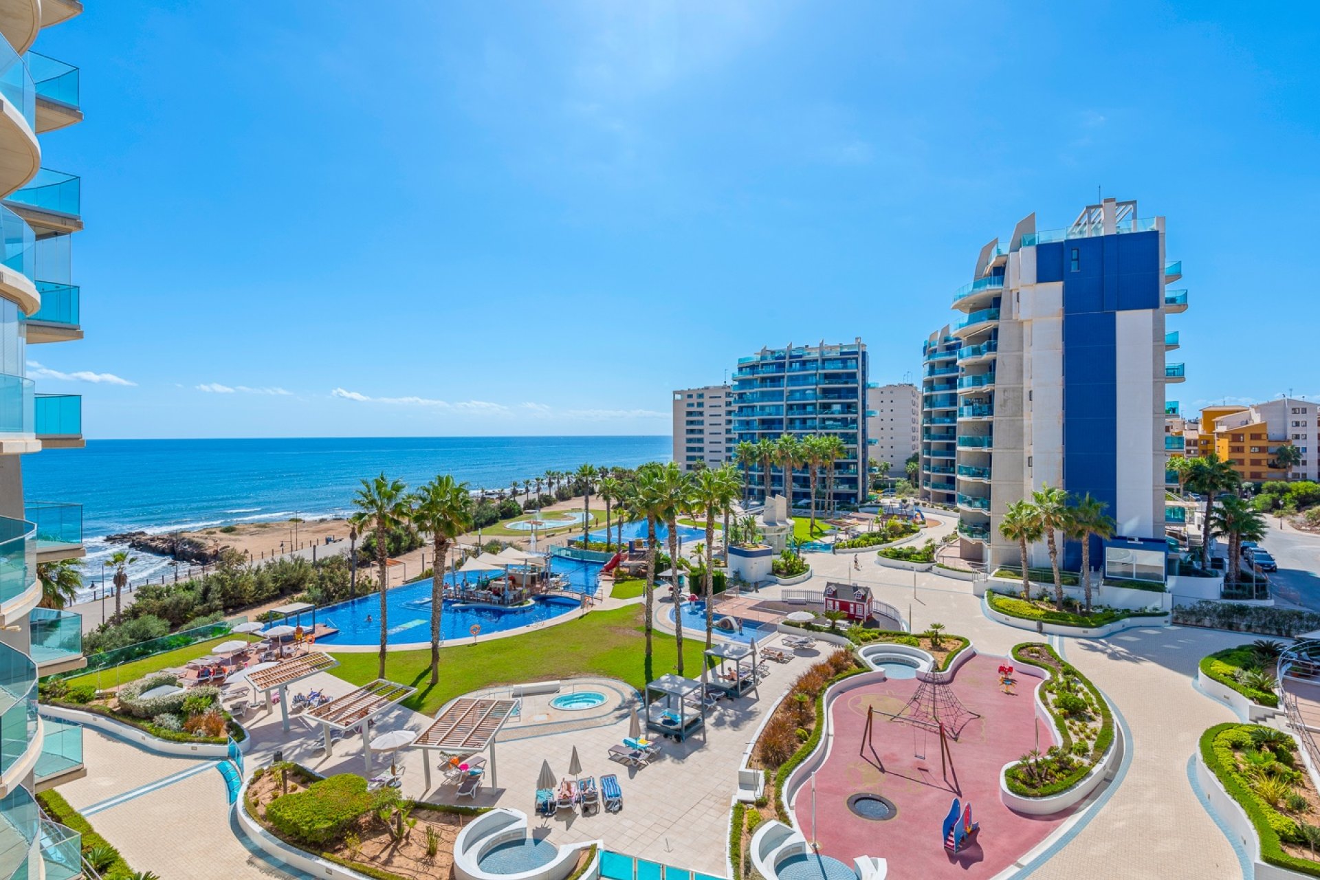 Herverkoop - Apartment -
Orihuela Costa - Punta Prima