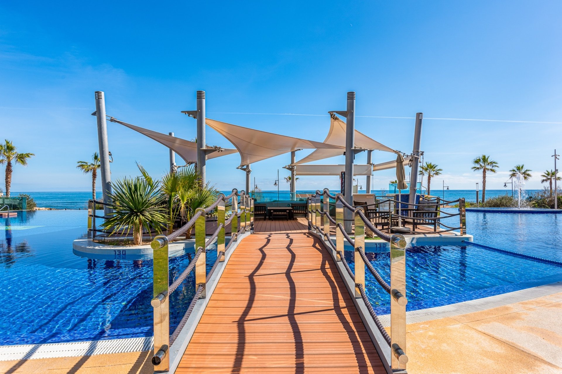 Herverkoop - Apartment -
Orihuela Costa - Punta Prima