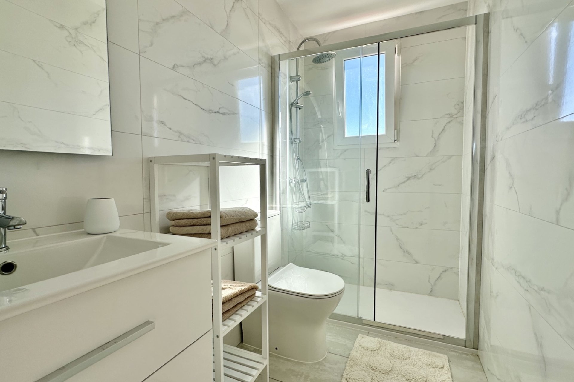 Herverkoop - Apartment -
Orihuela Costa - Punta Prima