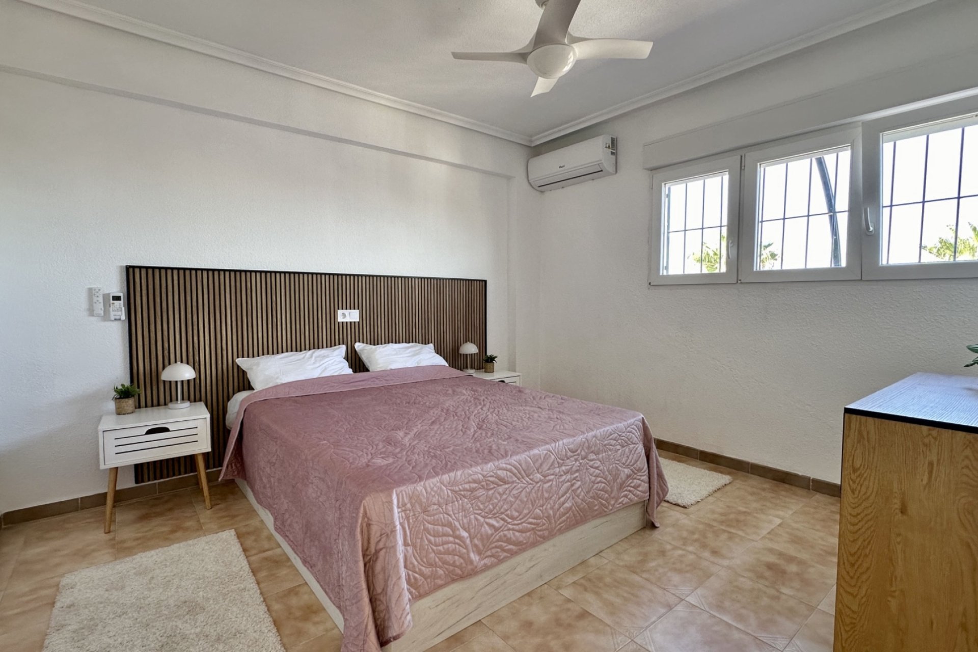 Herverkoop - Apartment -
Orihuela Costa - Punta Prima