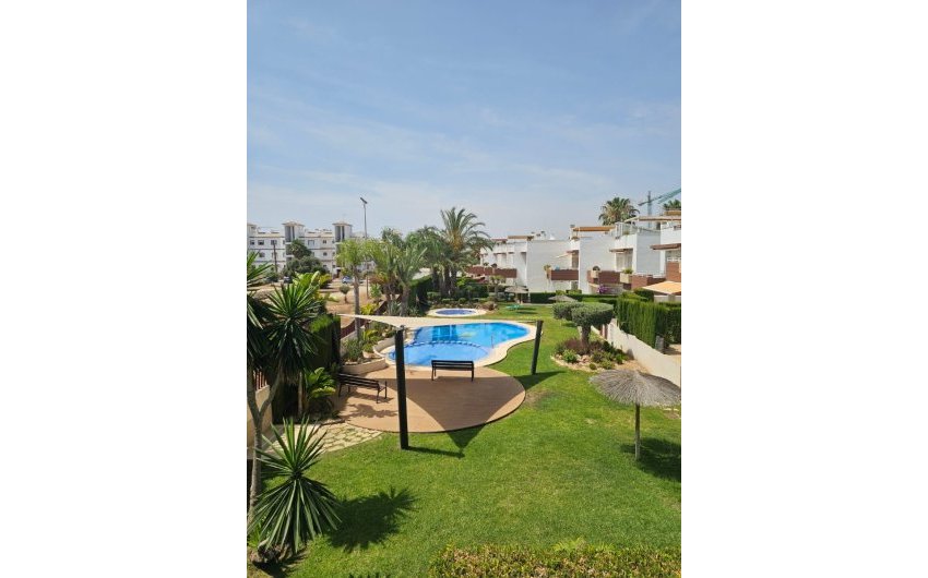 Herverkoop - Apartment -
Orihuela Costa - Punta Prima
