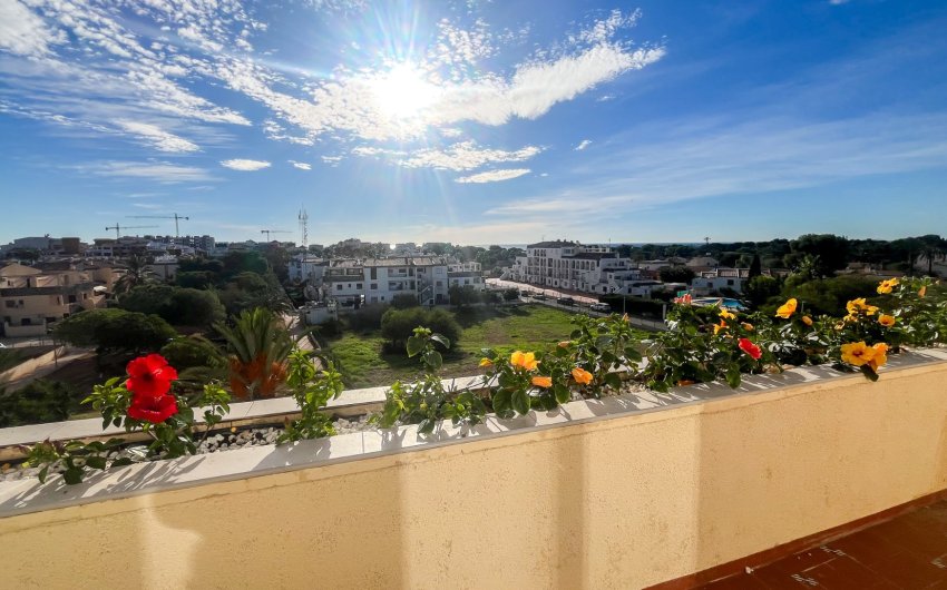 Herverkoop - Apartment -
Orihuela Costa - Punta Prima