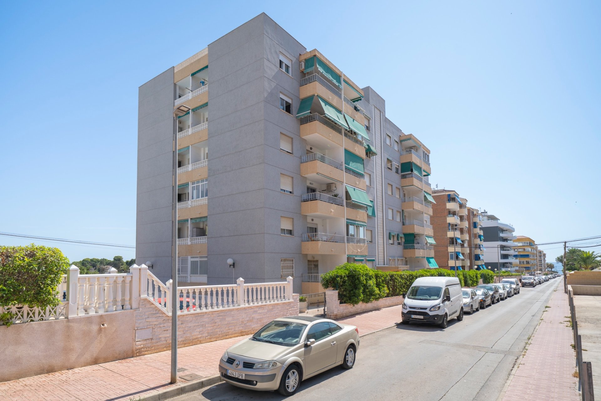 Herverkoop - Apartment -
Orihuela Costa - Punta Prima