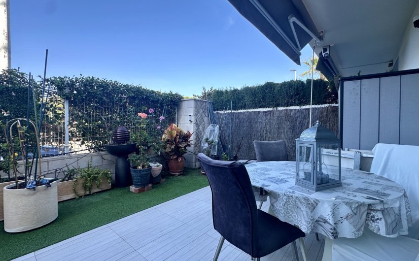 Herverkoop - Apartment -
Orihuela Costa - Punta Prima