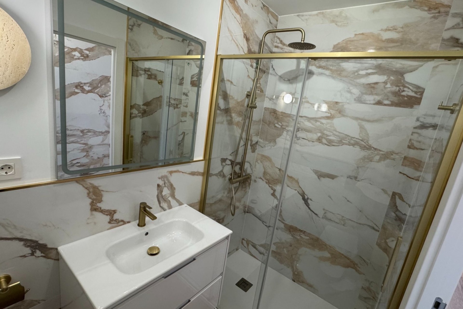 Herverkoop - Apartment -
Orihuela Costa - Punta Prima