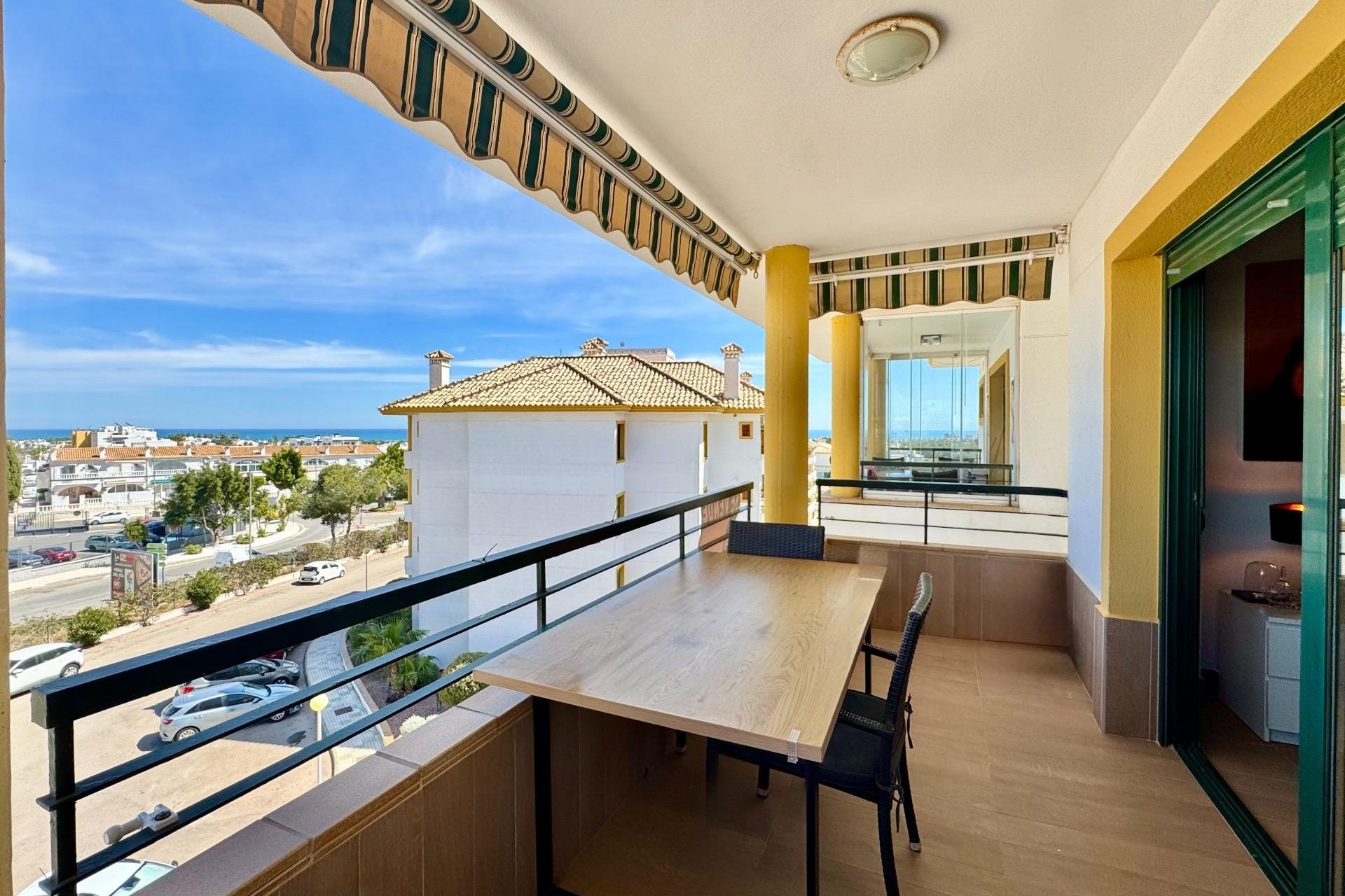 Herverkoop - Apartment -
Orihuela Costa - Villamartín-las Filipinas