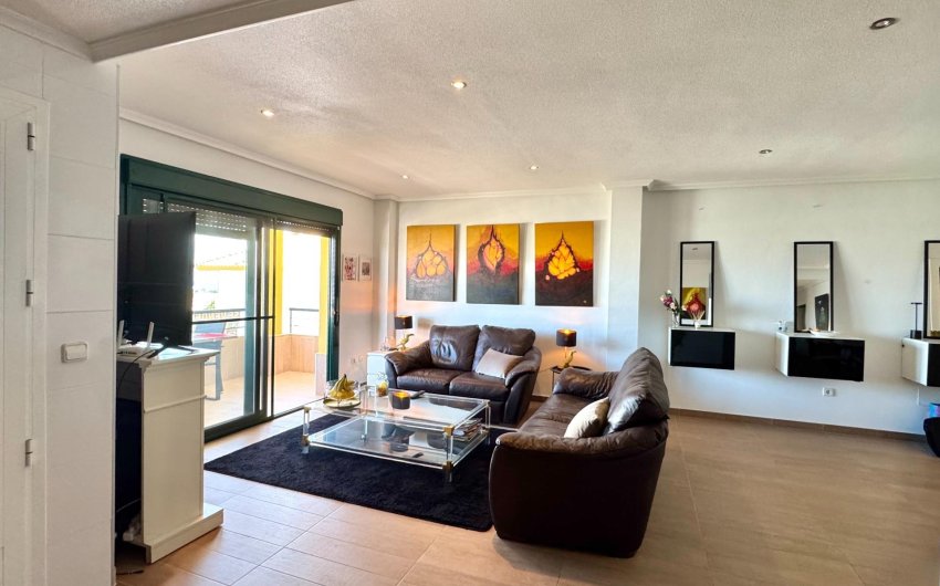 Herverkoop - Apartment -
Orihuela Costa - Villamartín-las Filipinas