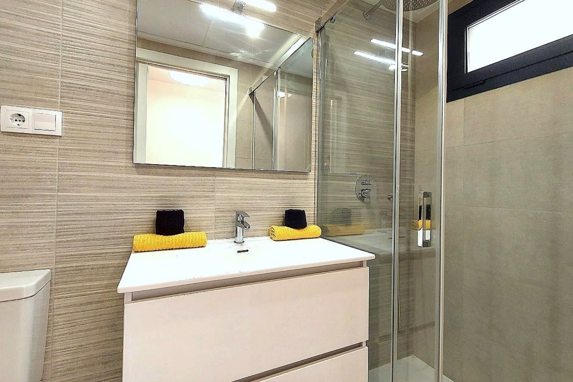 Herverkoop - Apartment -
Orihuela Costa - Villamartín