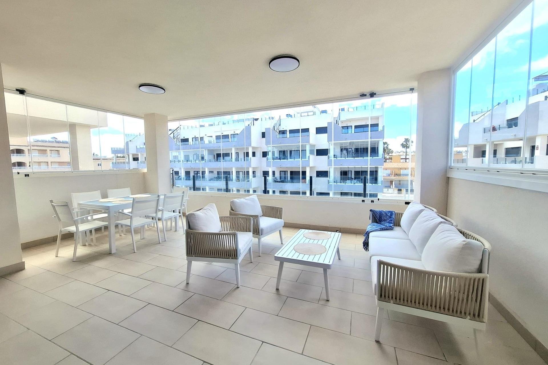 Herverkoop - Apartment -
Orihuela Costa - Villamartín