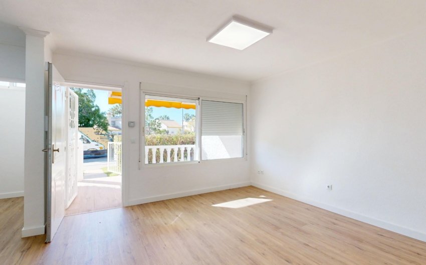 Herverkoop - Apartment -
Orihuela Costa - Villamartín