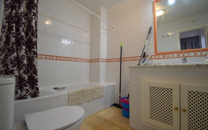 Herverkoop - Apartment -
Orihuela Costa - Villamartín