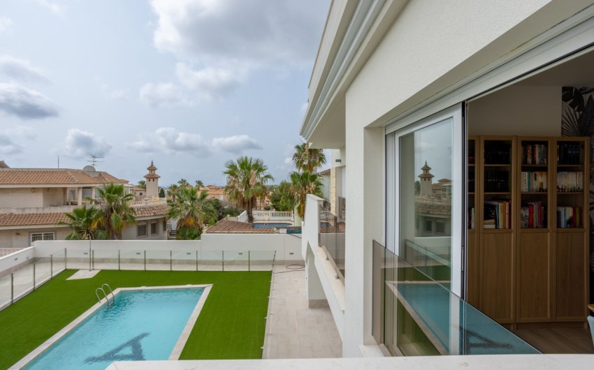 Herverkoop - Apartment -
Orihuela Costa - Villamartín