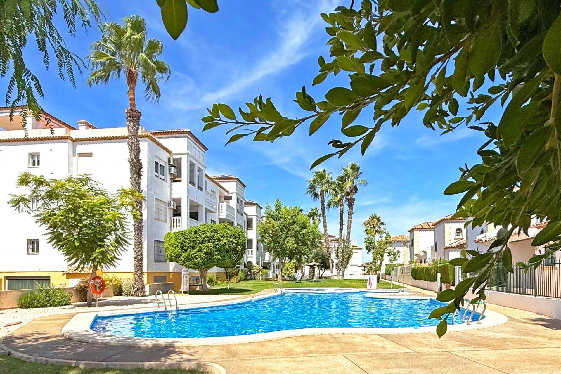 Herverkoop - Apartment -
Orihuela Costa - Villamartín