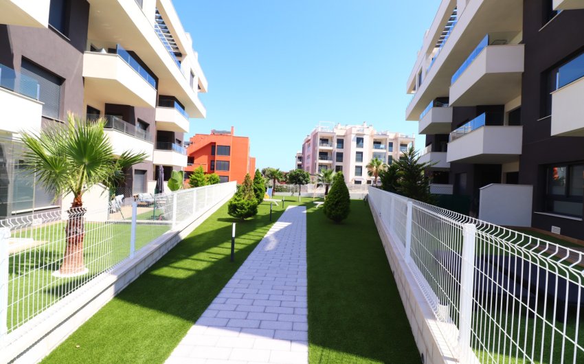 Herverkoop - Apartment -
Orihuela Costa - Villamartin