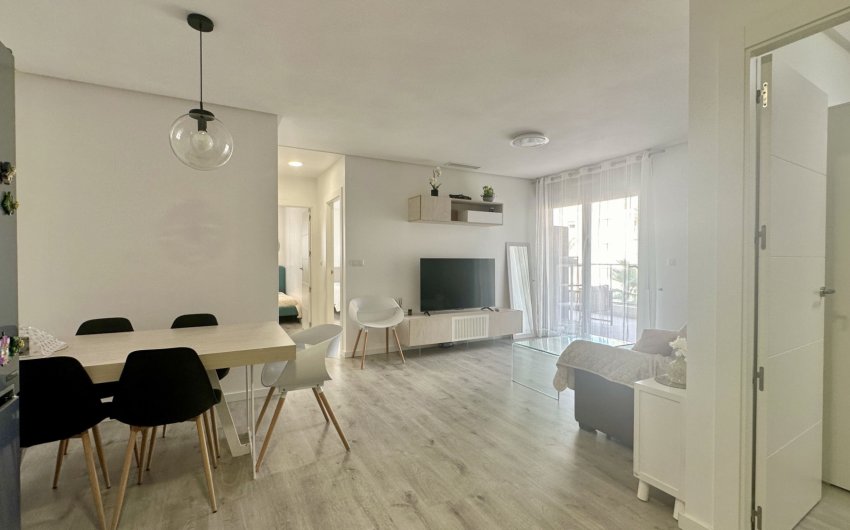 Herverkoop - Apartment -
Orihuela Costa - Villamartín