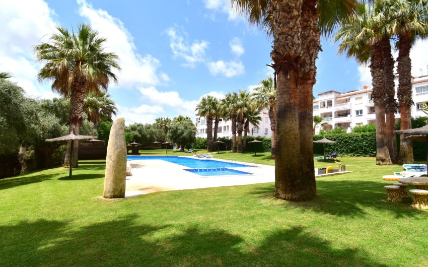 Herverkoop - Apartment -
Orihuela Costa - Villamartin