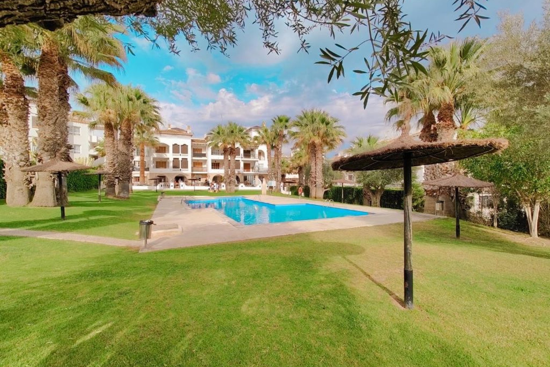 Herverkoop - Apartment -
Orihuela Costa - Villamartín