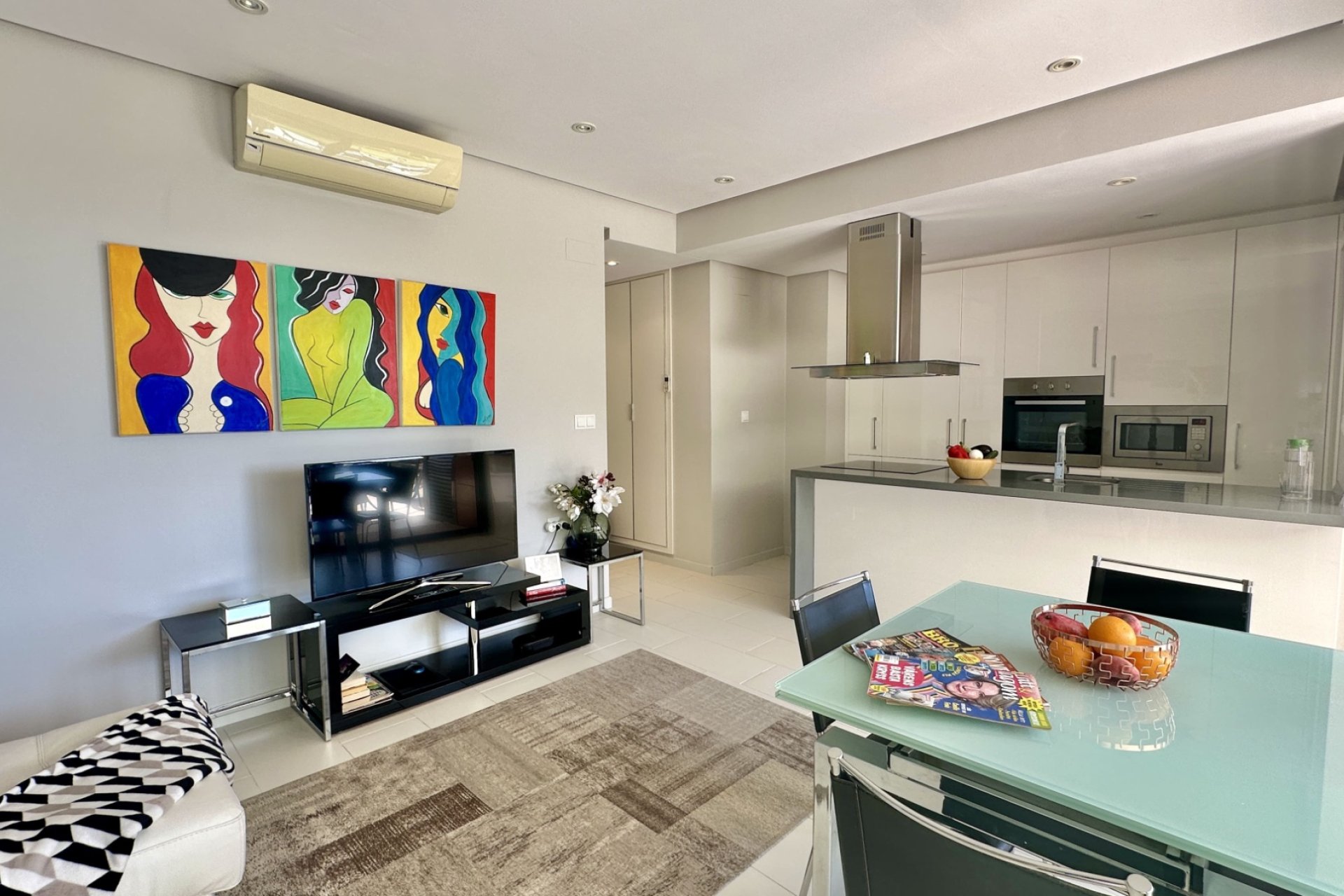 Herverkoop - Apartment -
Orihuela Costa - Villamartín