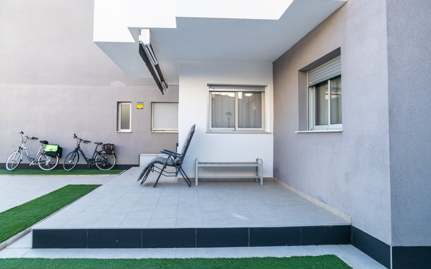 Herverkoop - Apartment -
Orihuela Costa - Villamartín